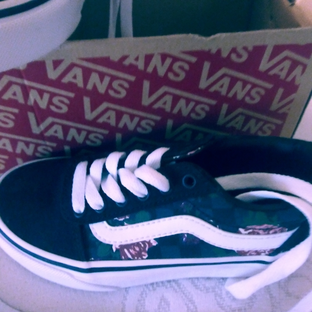 Kid shoes